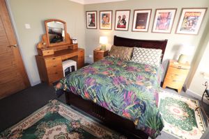 Photo 15- click for photo gallery